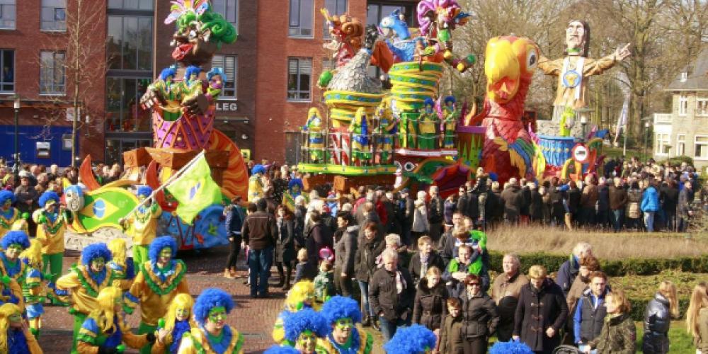 De grote Papsleef'n optocht 2016.